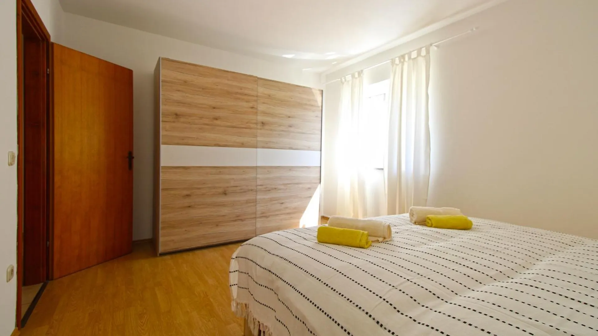 Apartment Pula 2378 クロアチア